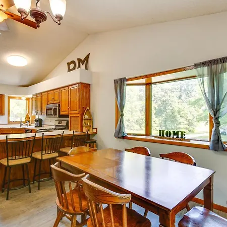 Faribault Home With Deck Near Cedar Lake Boat Ramp!